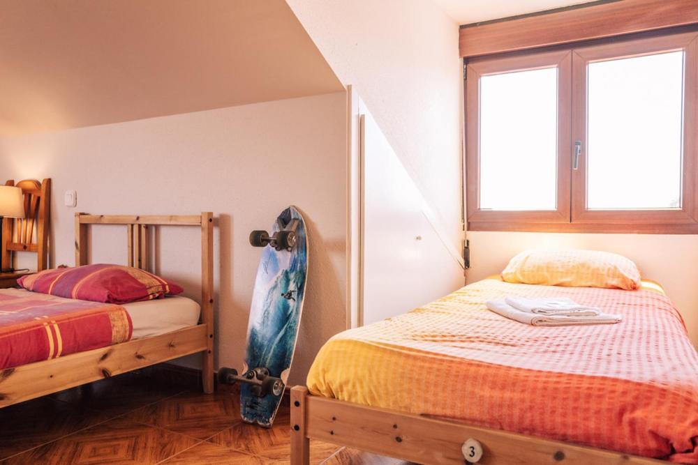 Liquid Surfhouse Hostel Лангре Екстериор снимка