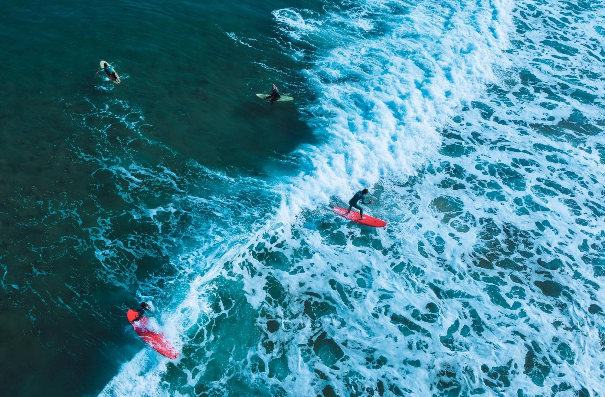 Liquid Surfhouse Hostel Лангре Екстериор снимка