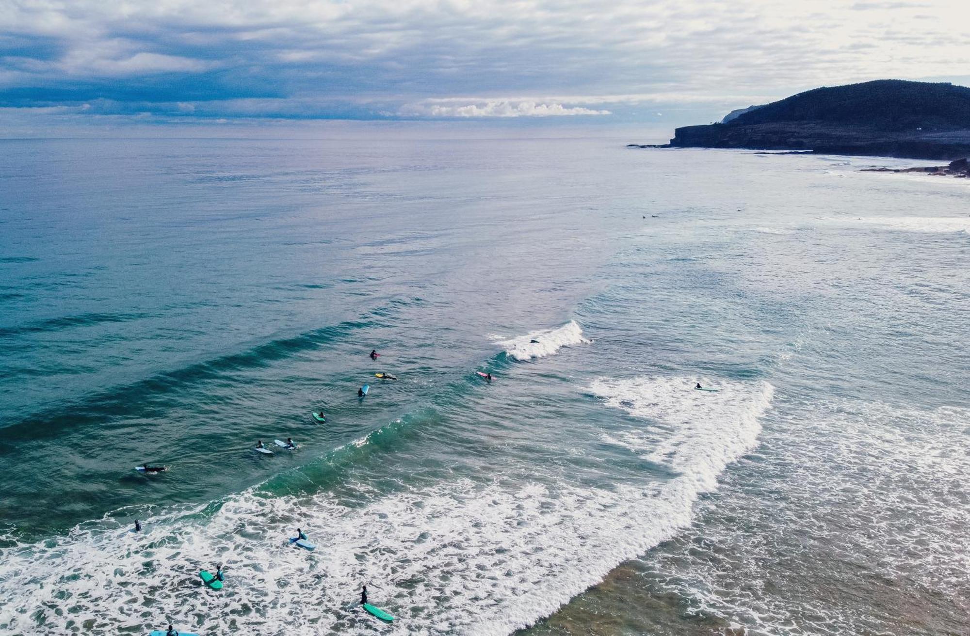 Liquid Surfhouse Hostel Лангре Екстериор снимка