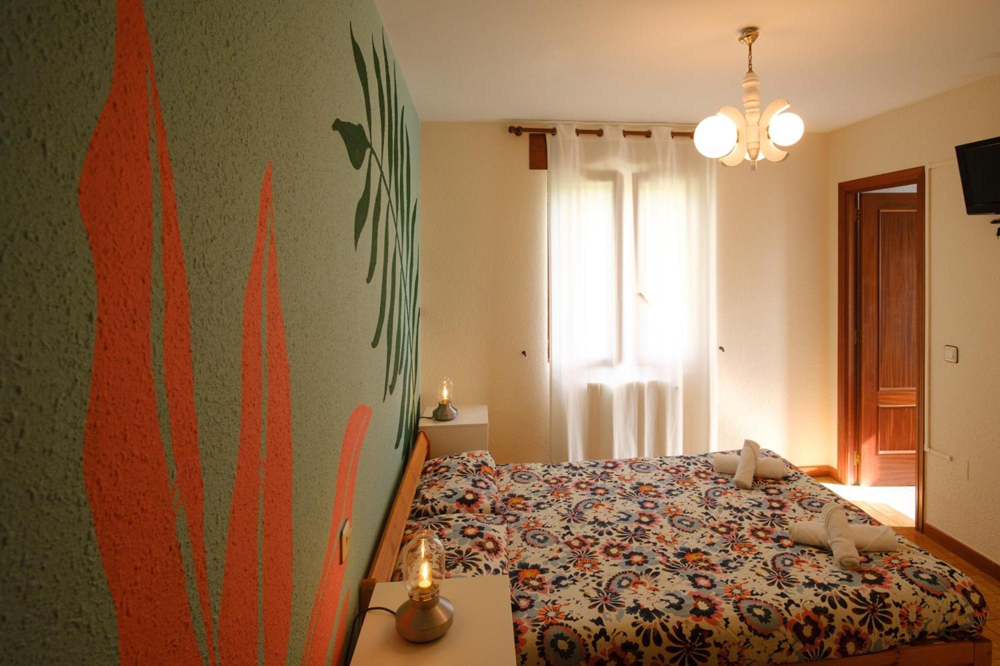 Liquid Surfhouse Hostel Лангре Стая снимка
