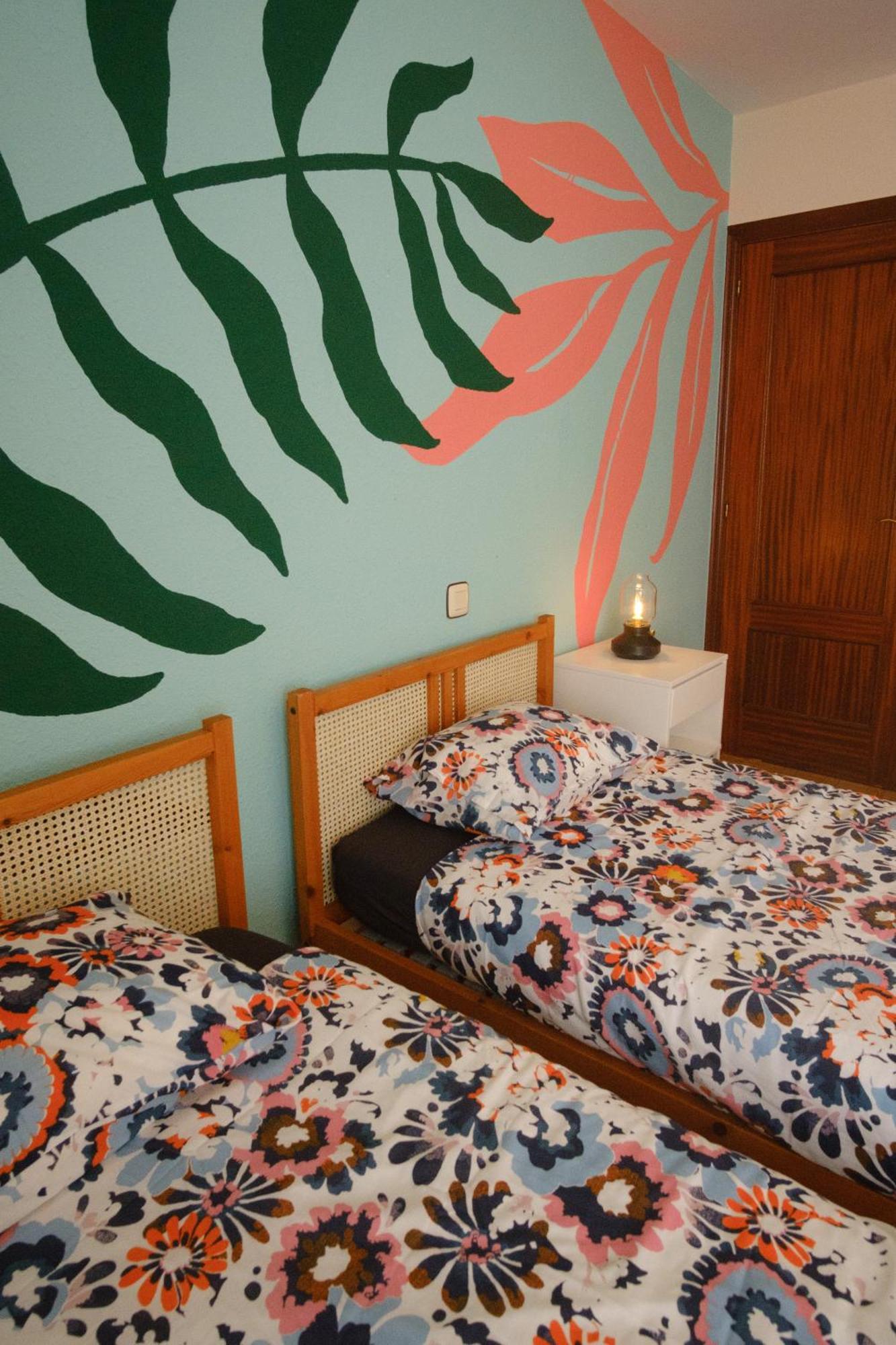 Liquid Surfhouse Hostel Лангре Екстериор снимка